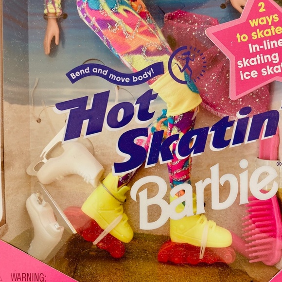 Hot Skatin' Barbie 1994 13511 Mattel - Picture 3 of 6
